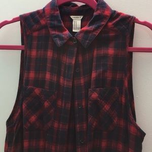 🔥2 for 15 🔥Red flannel vest coverup modest